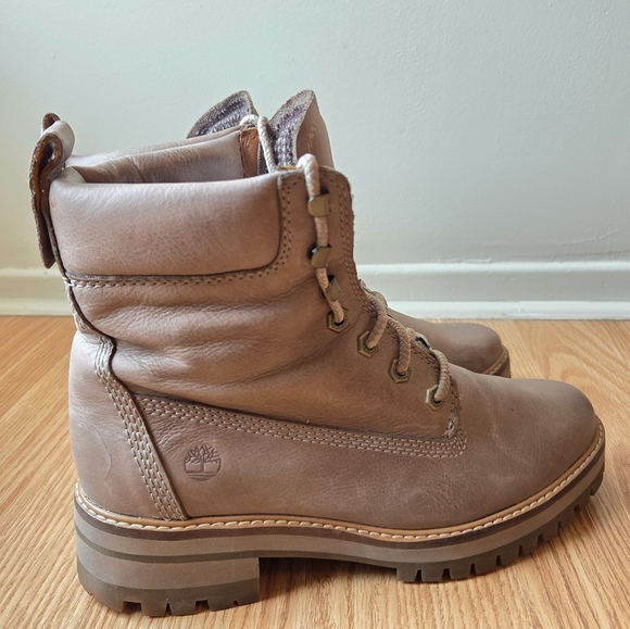 Timberland Women's Courmayeur Valley 6" Ankle Chunky Boot Taupe Gray Size 8.5 - Picture 8 of 14